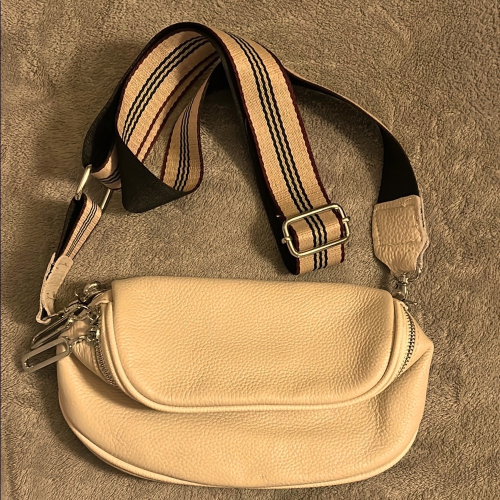 Leather Sling Bag in Cream